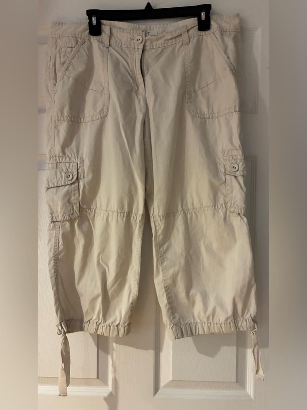 LOFT Light Beige Cargo Capris